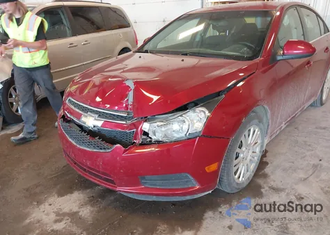 2013 Chevrolet Cruze Eco Manual z USA, uszkodzony, nr VIN 1G1PJ5SB2D7215537